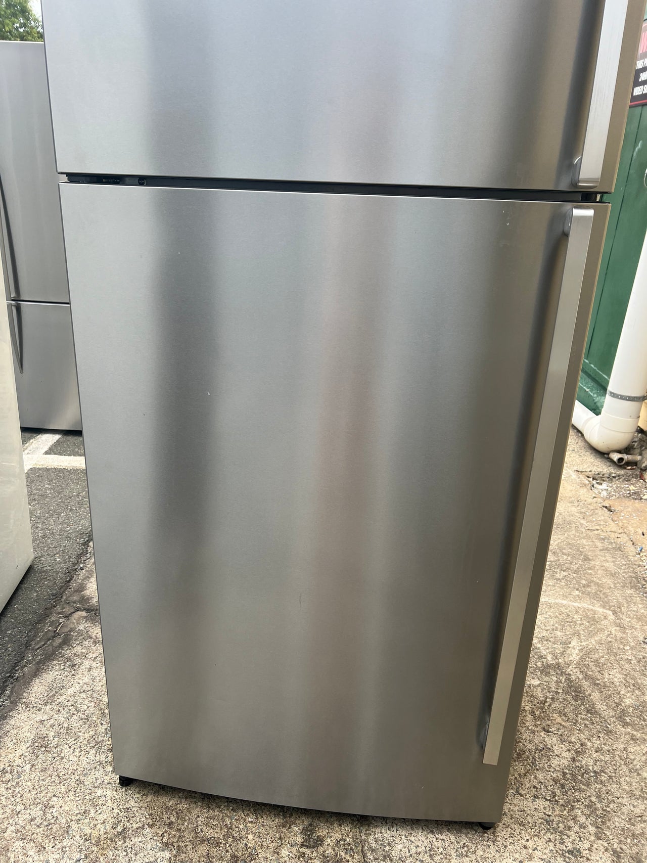 Second hand Westinghouse 540L Top Mount Fridge WTB5404SA