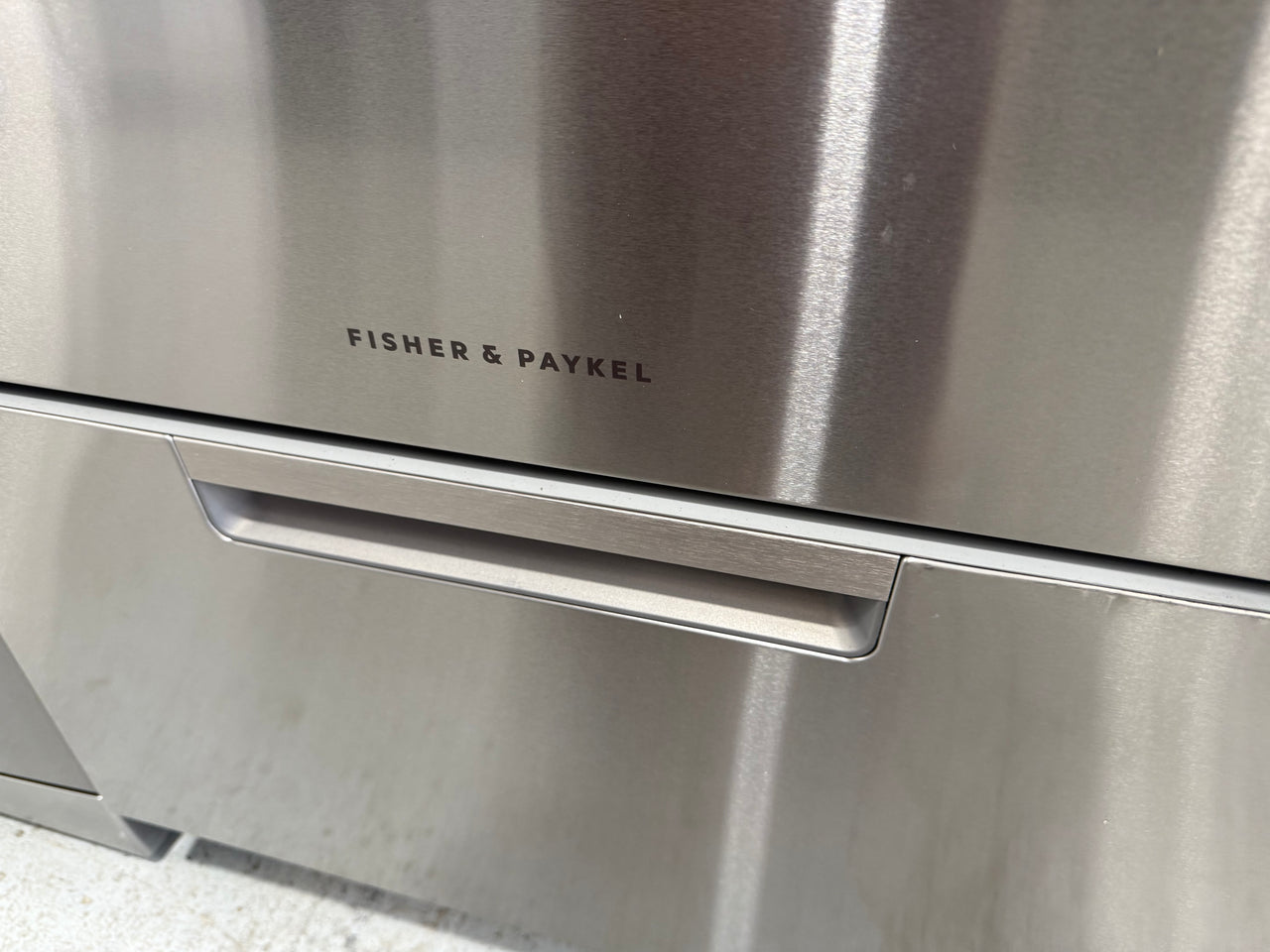 Factory second Fisher & Paykel DD60DAX9 Series 7 Contemporary Double DishDrawer™ Dishwasher