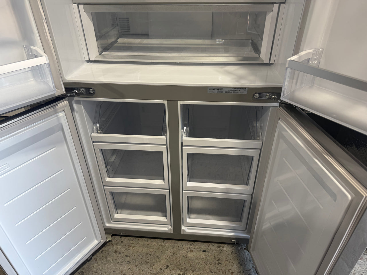 Factory Second Fisher&Paykel RF500QNX1 498L Quad Door Fridge - Second Hand Appliances Geebung