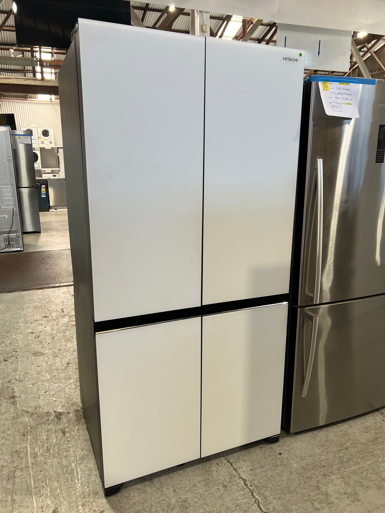 Factory second HITACHI 638L FRENCH DOOR INVERTER FRIDGE - MATTE GLASS WHITE Model: RWB640VT0XMGW - Second Hand Appliances Geebung