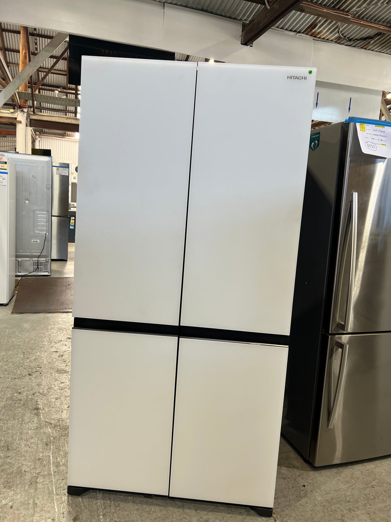 Factory second HITACHI 638L FRENCH DOOR INVERTER FRIDGE - MATTE GLASS WHITE Model: RWB640VT0XMGW - Second Hand Appliances Geebung