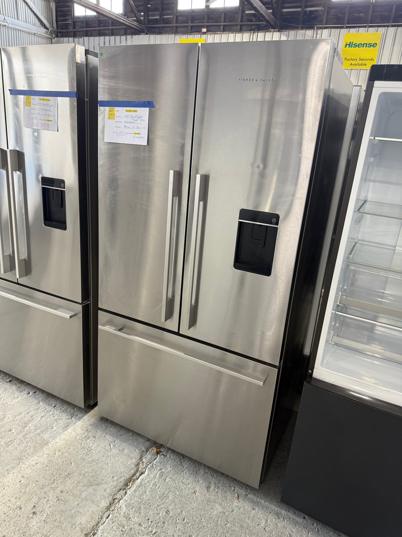 Second Hand Fisher & Paykel RF610ADUX5 569L French Door Fridge with Ice & Water - Second Hand Appliances Geebung