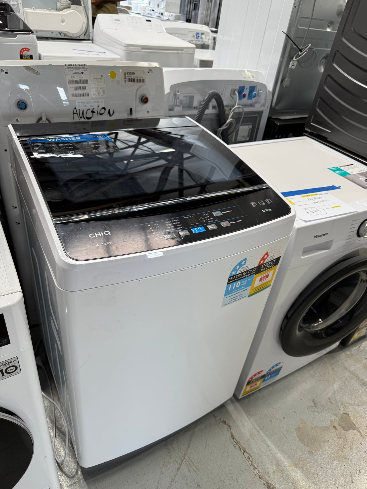 Factory second CHiQ WTL80W 8kg top load washing machine