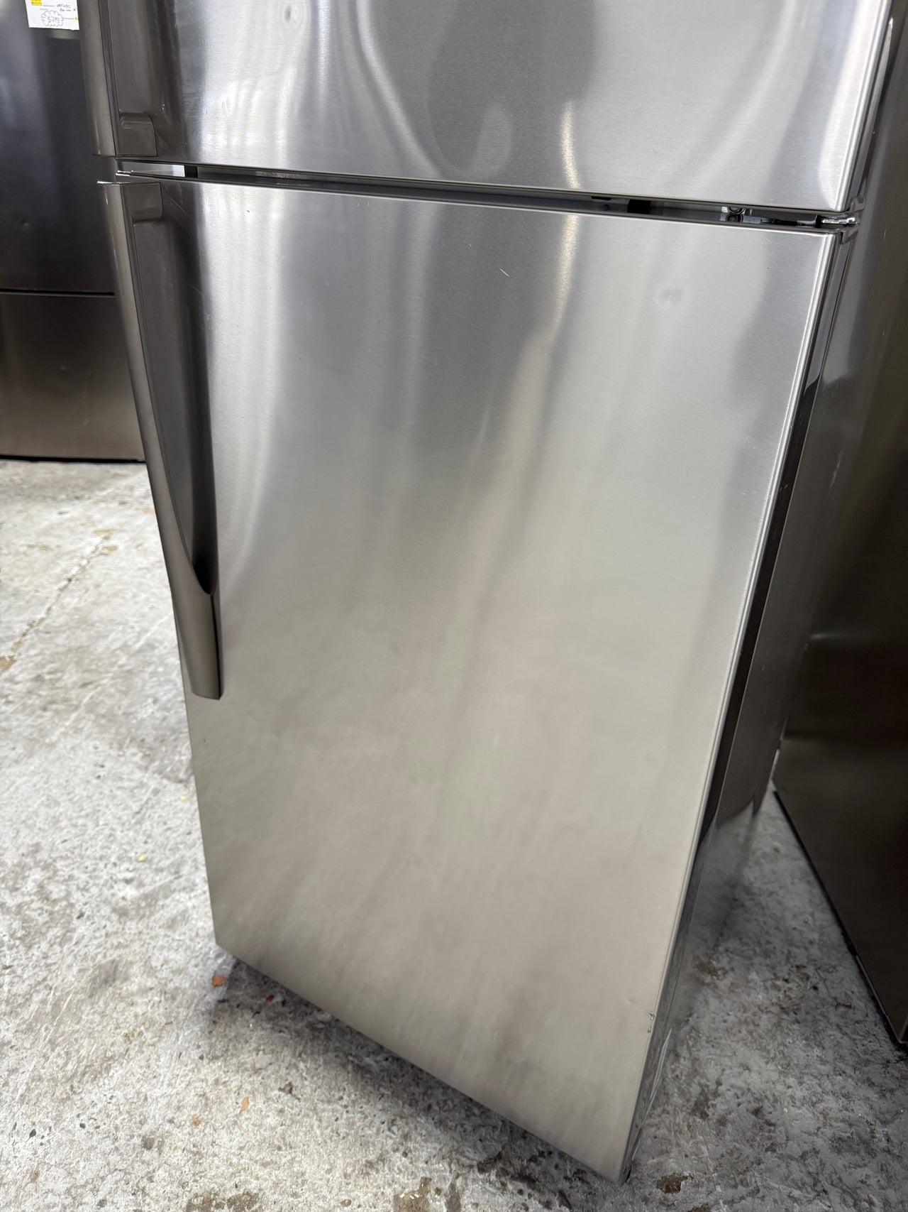 Second hand LG 422l Top Mounted Refrigerator Model: GN-R422FS