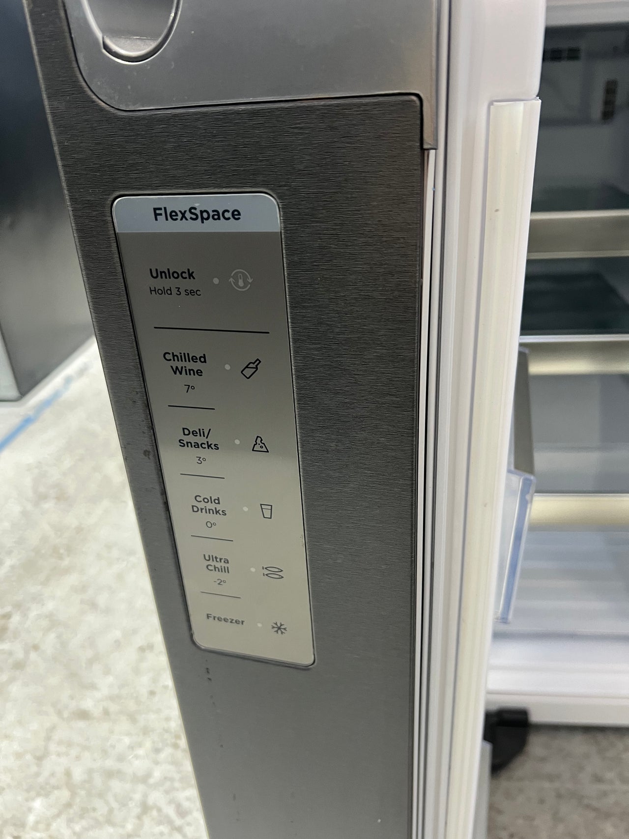 Second hand Westinghouse 609L Dark Stainless Steel French Door Frost Free Fridge Model: WQE6870BA - Second Hand Appliances Geebung