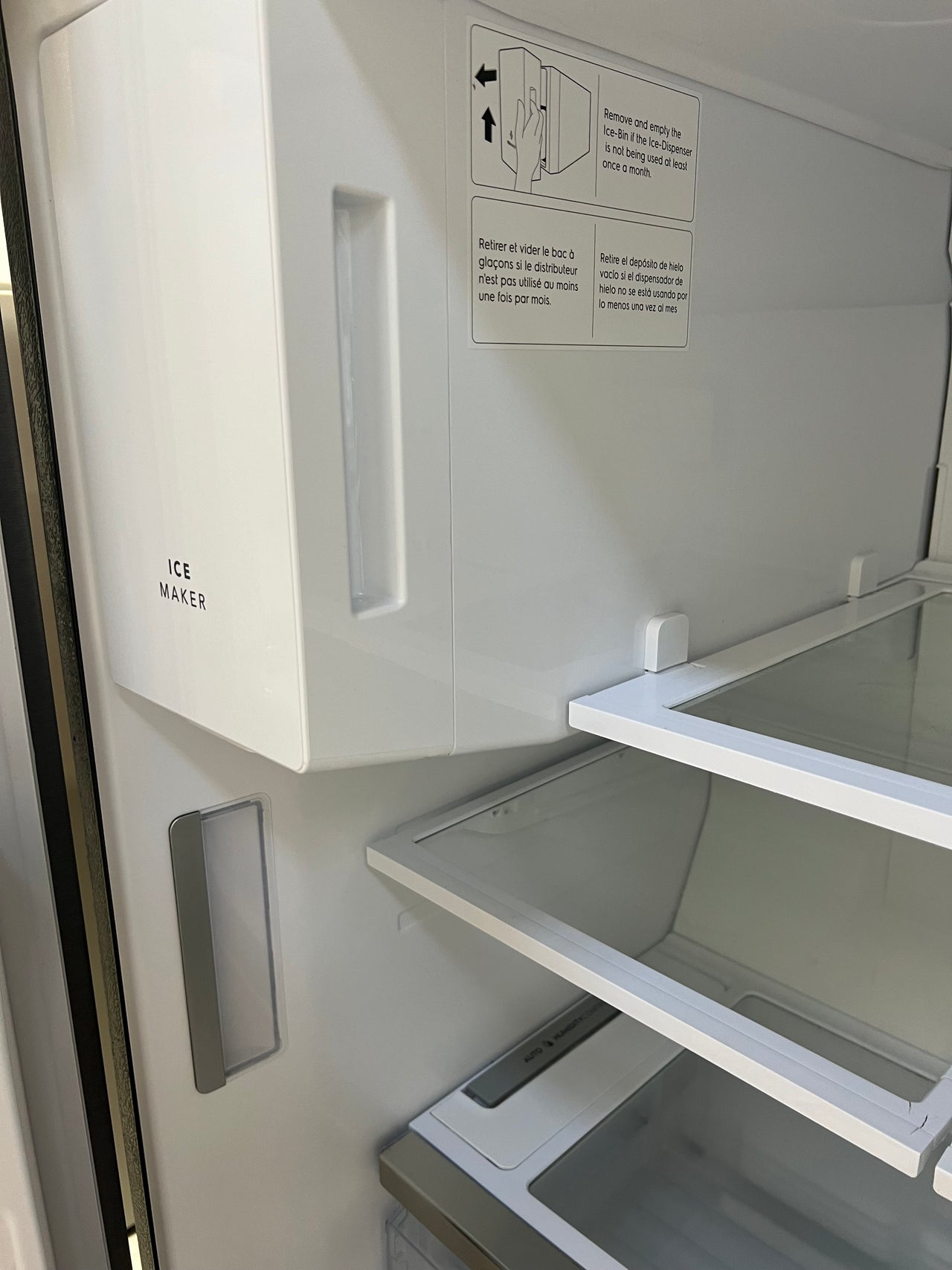 Second hand Westinghouse 609L Dark Stainless Steel French Door Frost Free Fridge Model: WQE6870BA - Second Hand Appliances Geebung