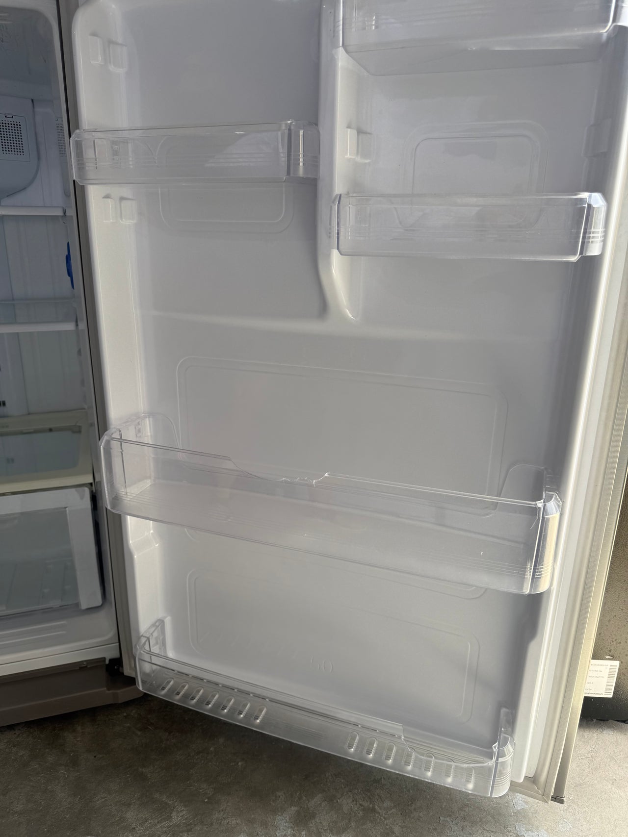 Second hand 431L Samsung Fridge Model: SR431MLS