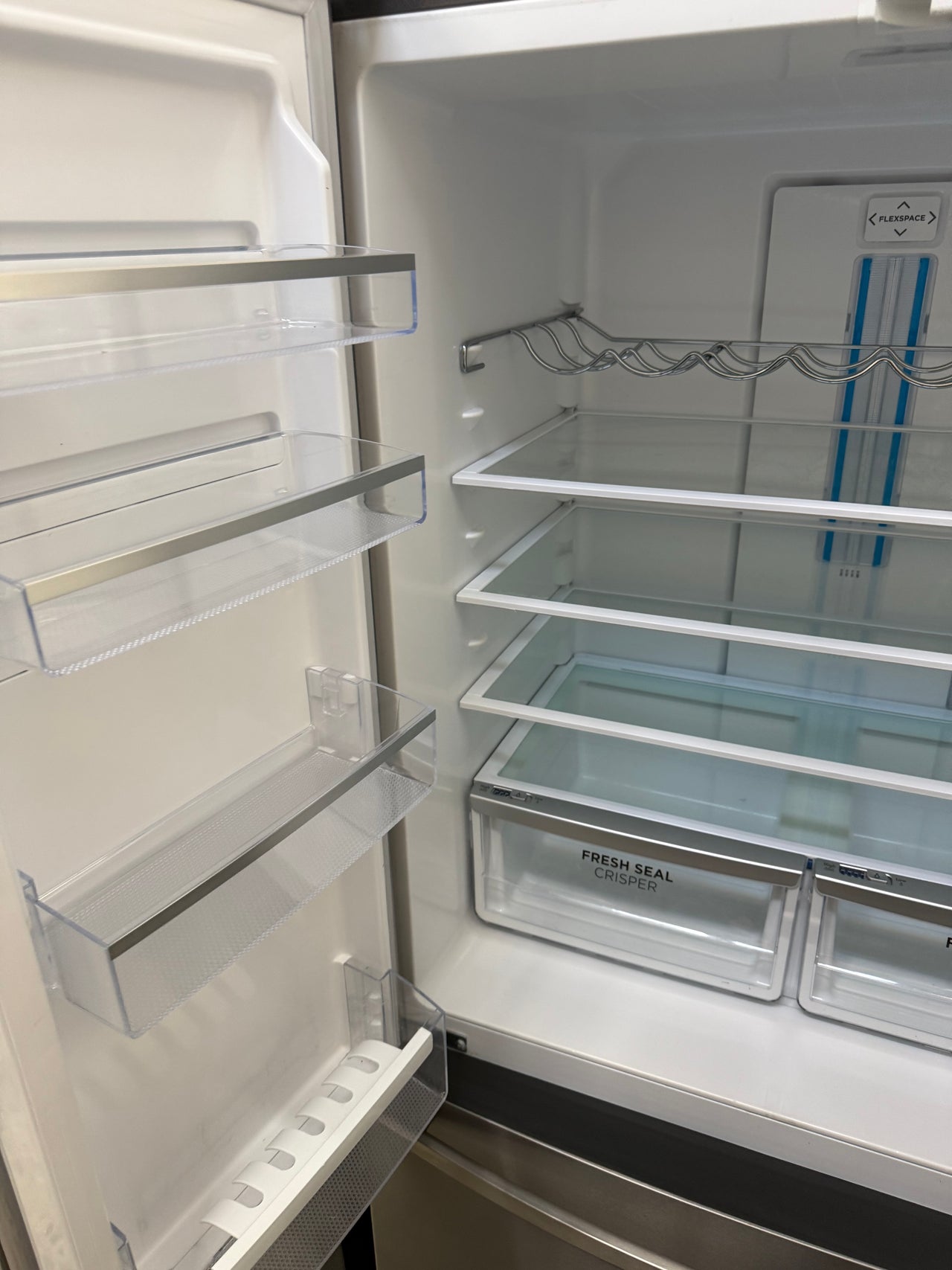 Second hand Westinghouse 565L French Door Refrigerator Model: WHE6000SB