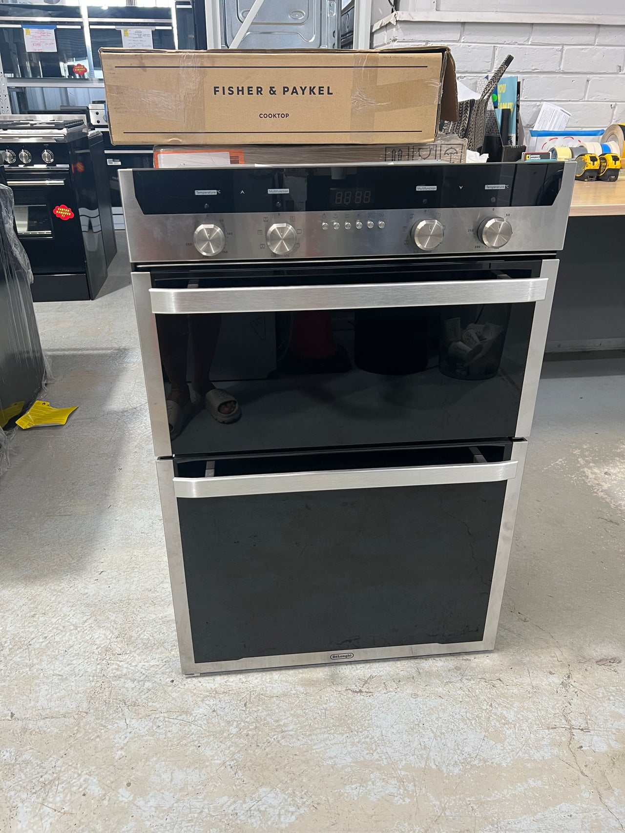 Factory second DeLonghi 60cm Electric Built-In Double Oven DEL6038D - Second Hand Appliances Geebung