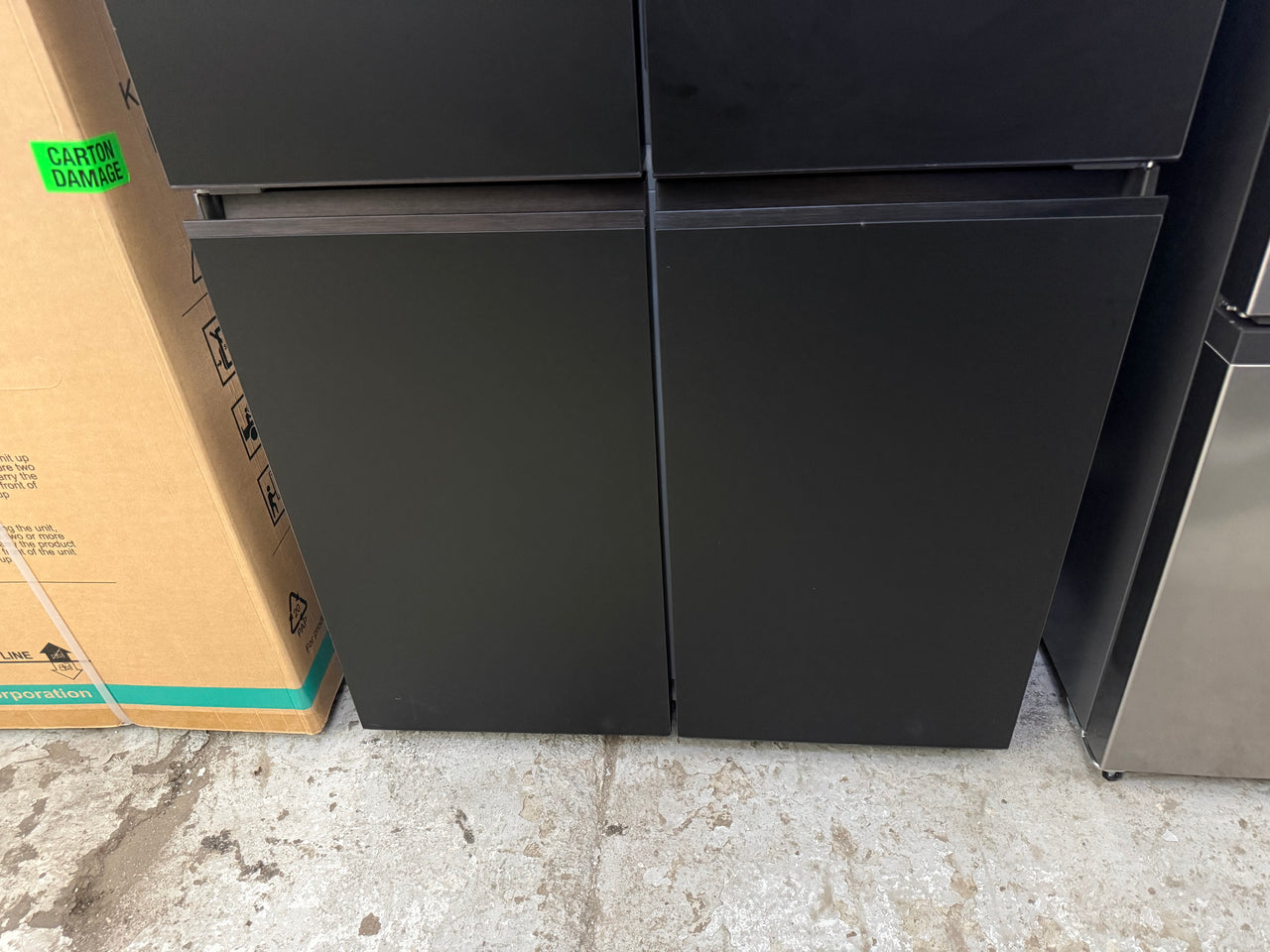 Second hand Fisher & Paykel 605L Quad Door Refrigerator with Variable Temperature Zone – Black Glass RF605QZUVB1