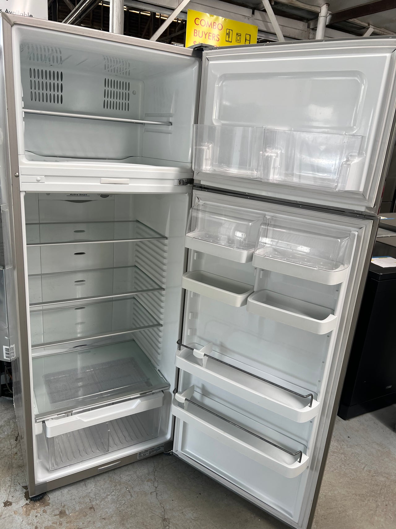 Second hand Fisher & Paykel E411T 411L ActiveSmart Top Mount Fridge - Second Hand Appliances Geebung