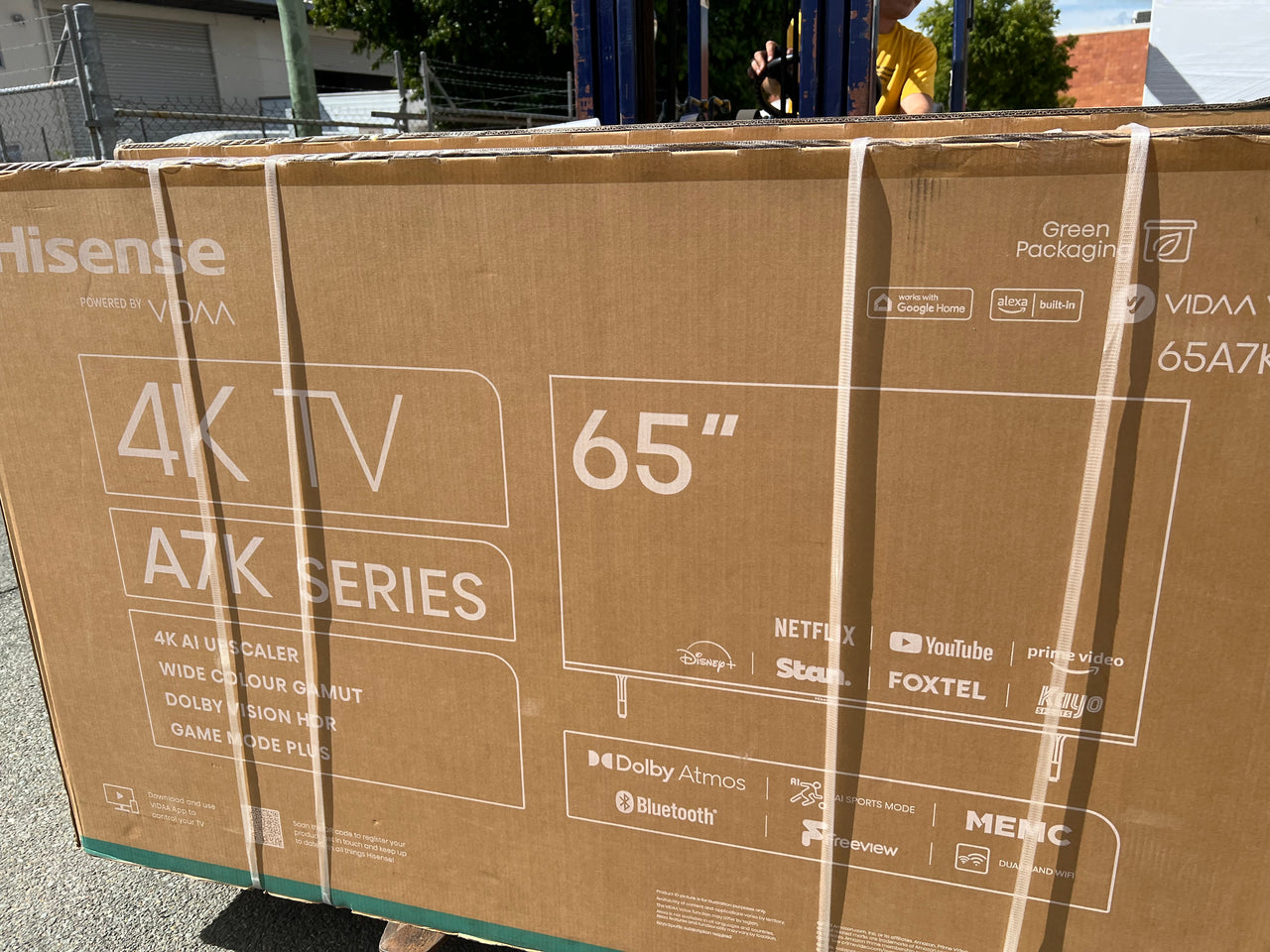 Carton damaged Hisense 65" A7KAU 4K UHD Smart TV 23 - Second Hand Appliances Geebung