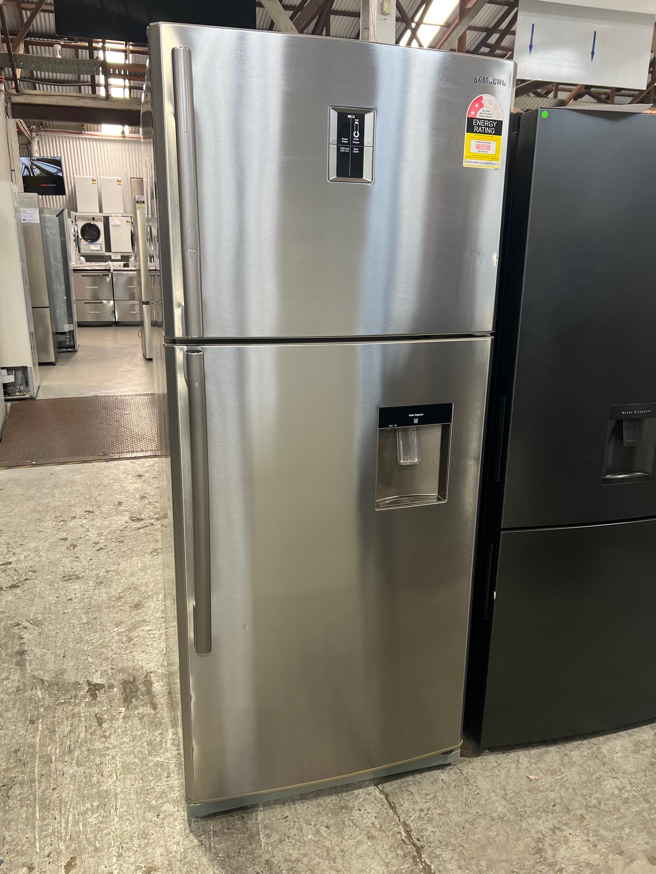 534L Samsung Fridge SR534EDLS Front