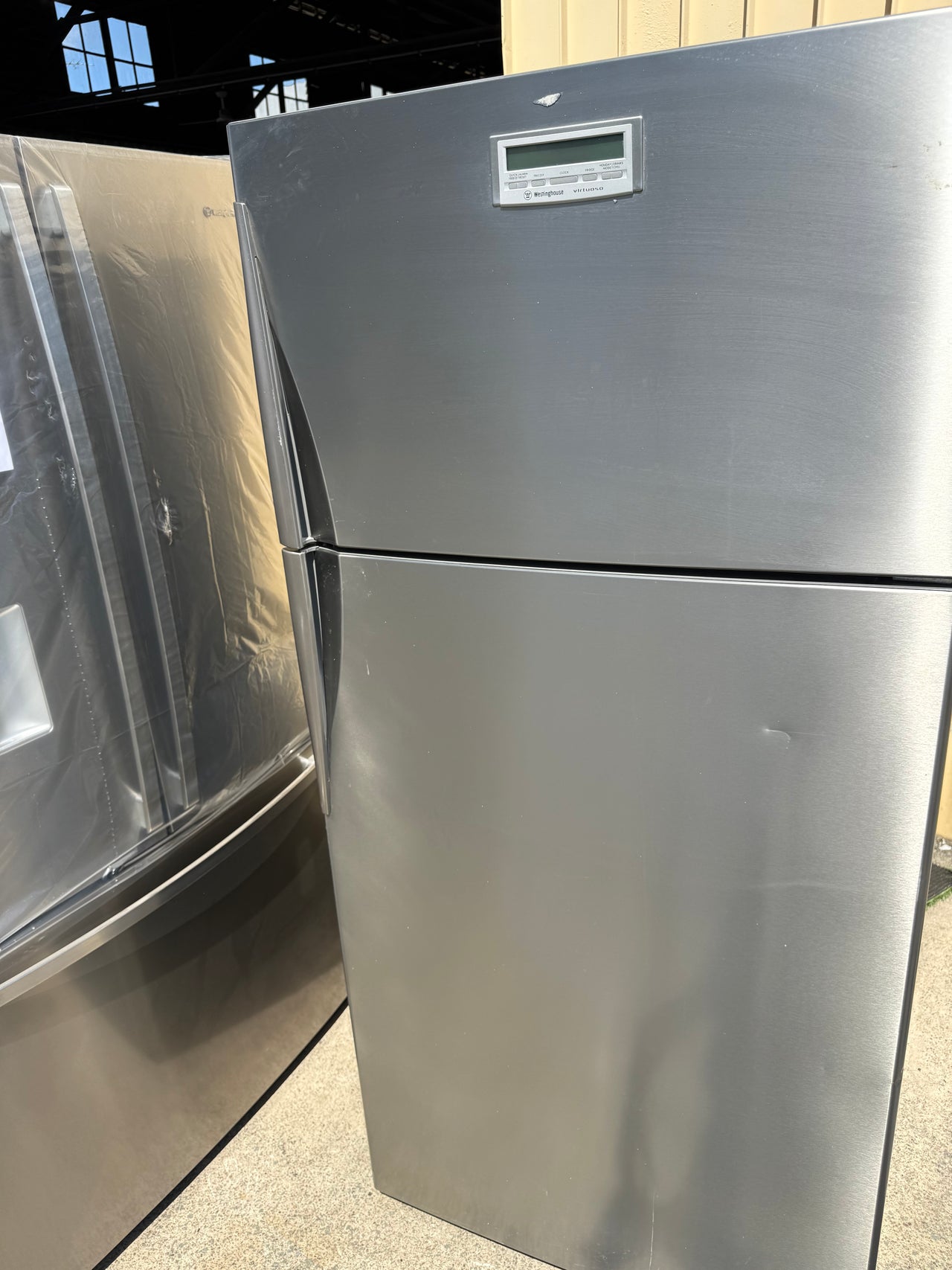 Second hand Westinghouse RJ523V – 520 L Frost Free Top-Mount Fridge - Second Hand Appliances Geebung