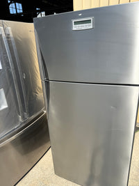 Thumbnail for Second hand Westinghouse RJ523V – 520 L Frost Free Top-Mount Fridge - Second Hand Appliances Geebung