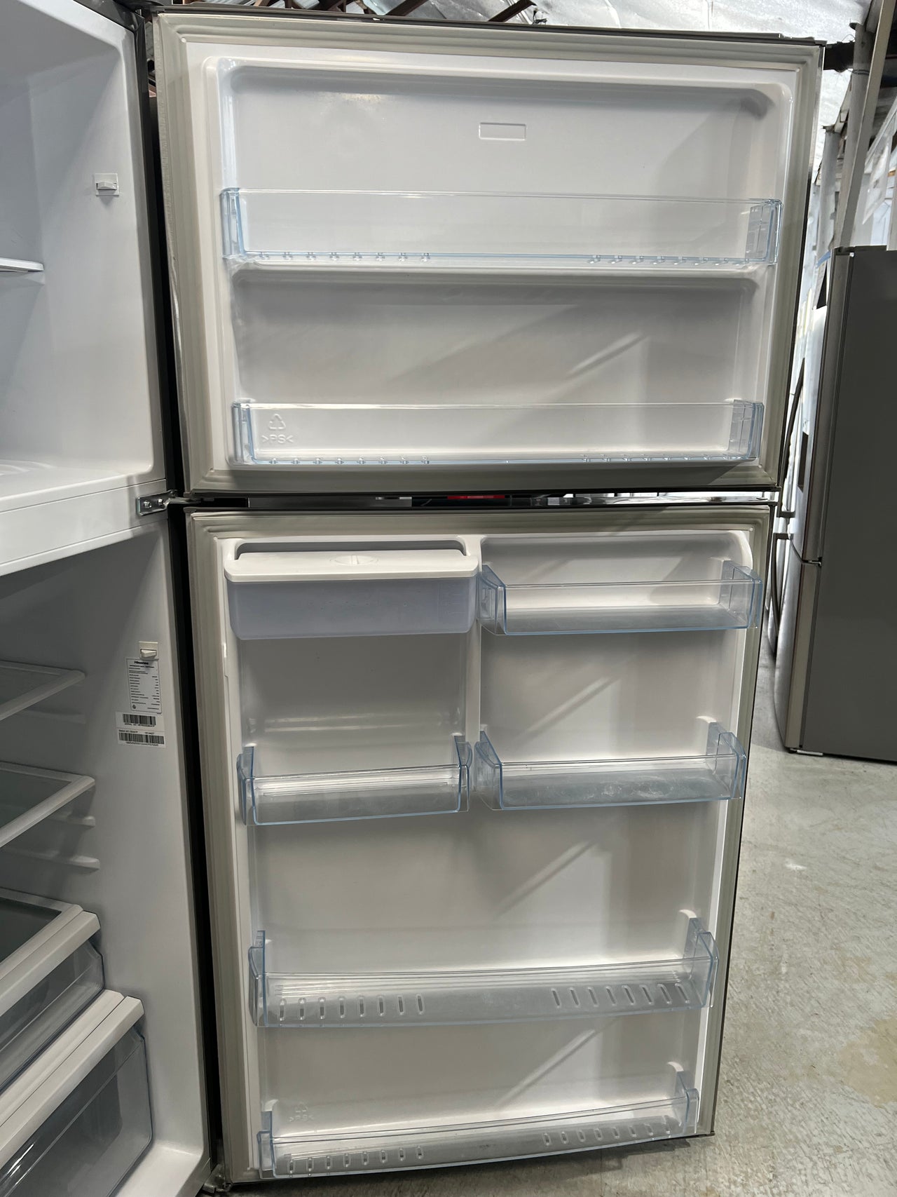 Second hand Hisense HR6TFF600SD 593L Top Mount Fridge - Second Hand Appliances Geebung