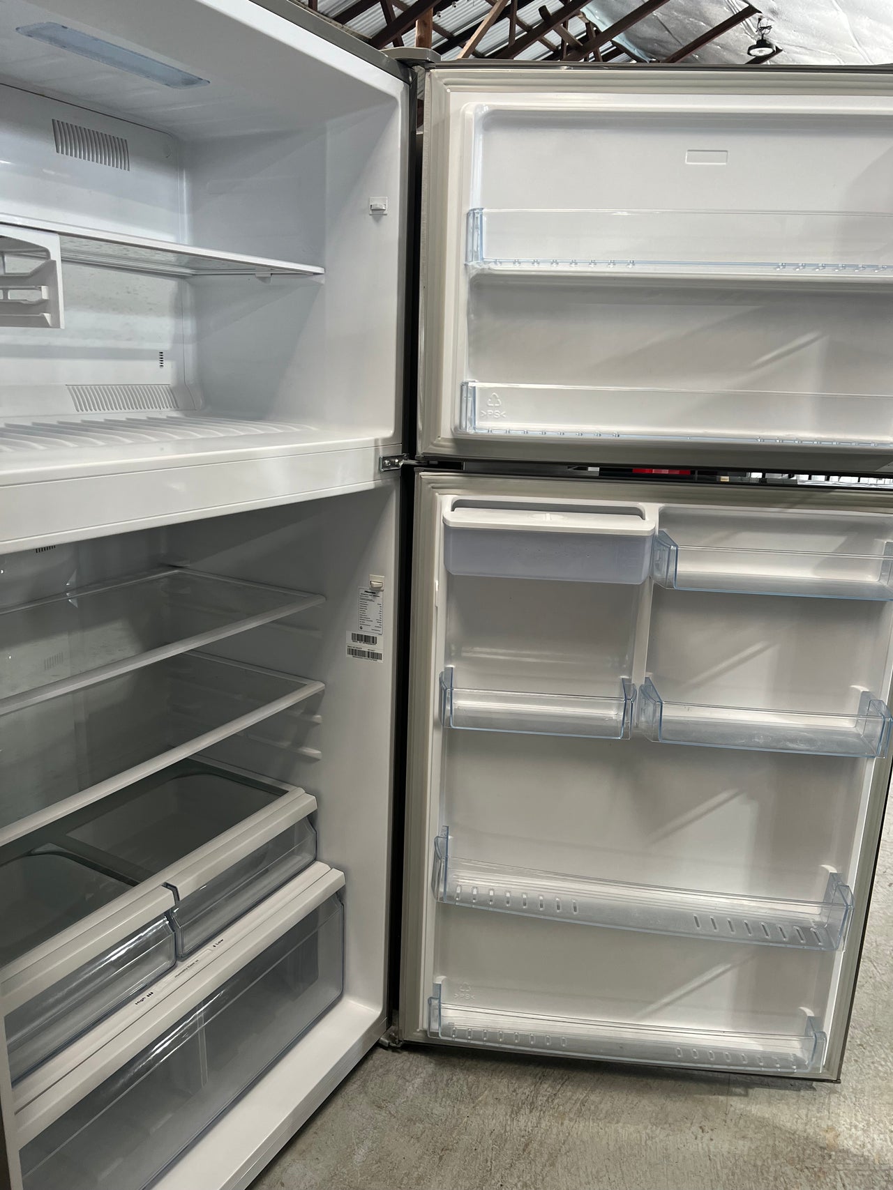 Second hand Hisense HR6TFF600SD 593L Top Mount Fridge - Second Hand Appliances Geebung