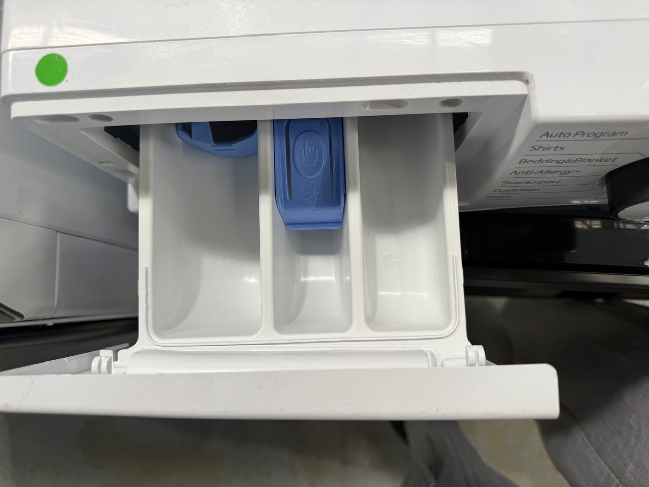 Transportation damaged Beko 7.5kg Front Load Washing Machine BFL7510W - Second Hand Appliances Geebung