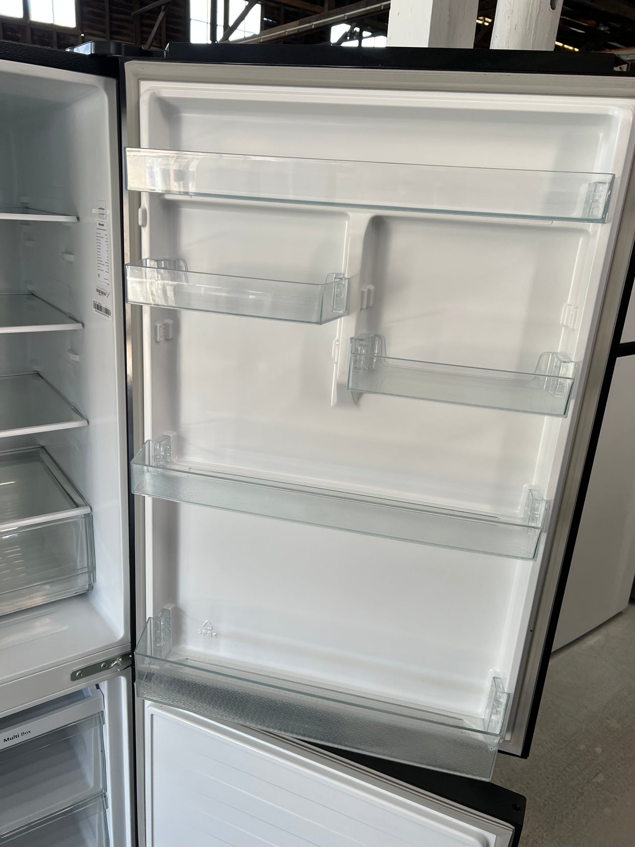 Factory second HISENSE 453L BOTTOM MOUNT BLACK FRIDGE HR6BMFF453C, 4