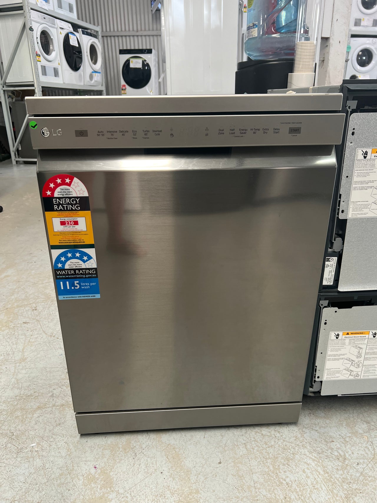 Factory second LG 14 Place QuadWash® Dishwasher in Stainless Finish - Free Standing XD5B14PS - Second Hand Appliances Geebung