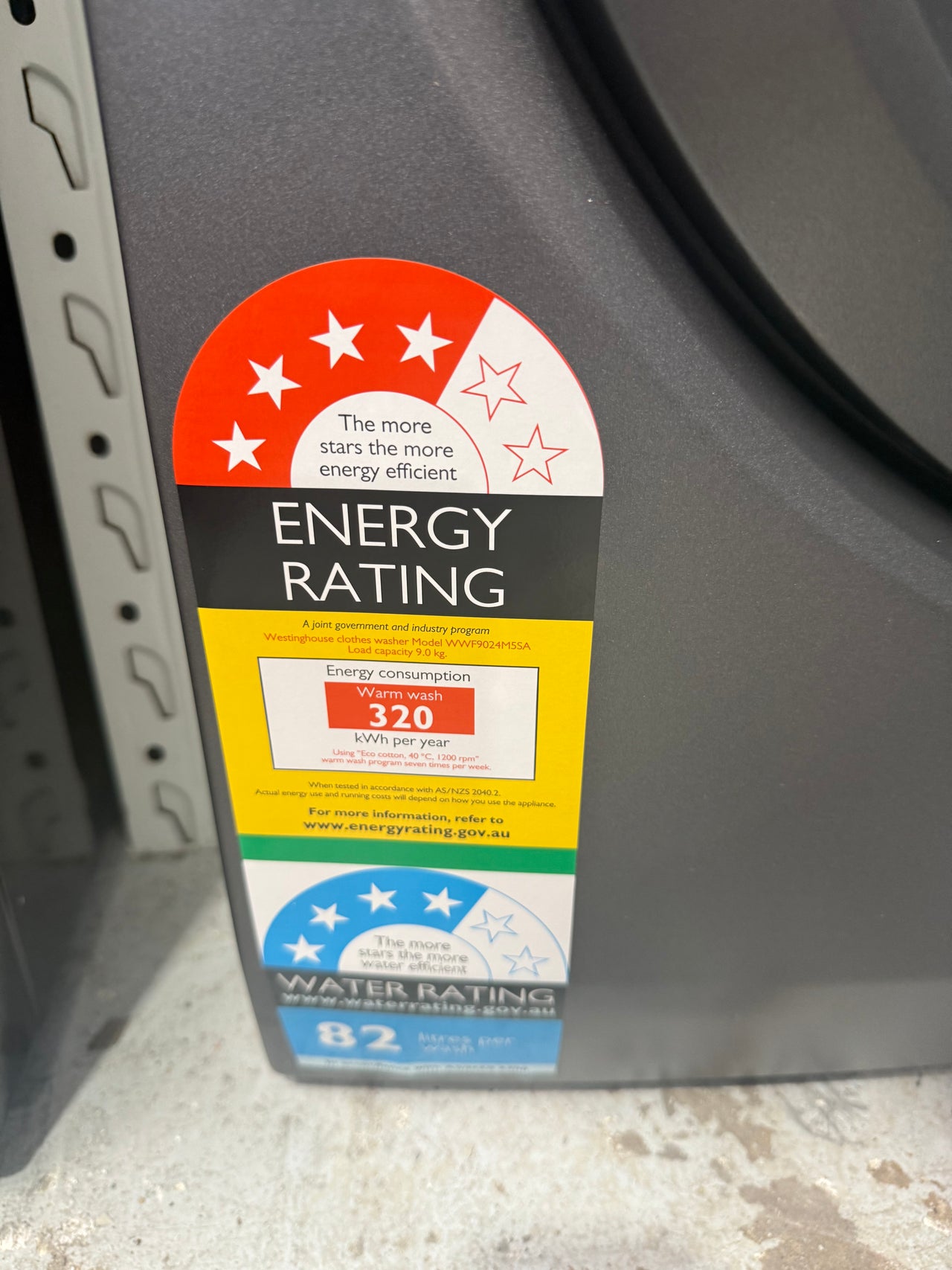 Factory second Westinghouse 9kg Front Load Washing Machine – EasyCare 500 Series (WWF9024M5SA)