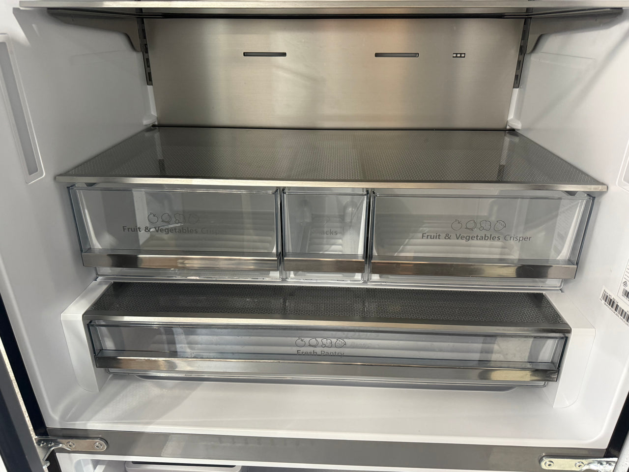 Factory Second Hisense 634L French Door Refrigerator – Black (HRFD634BW)