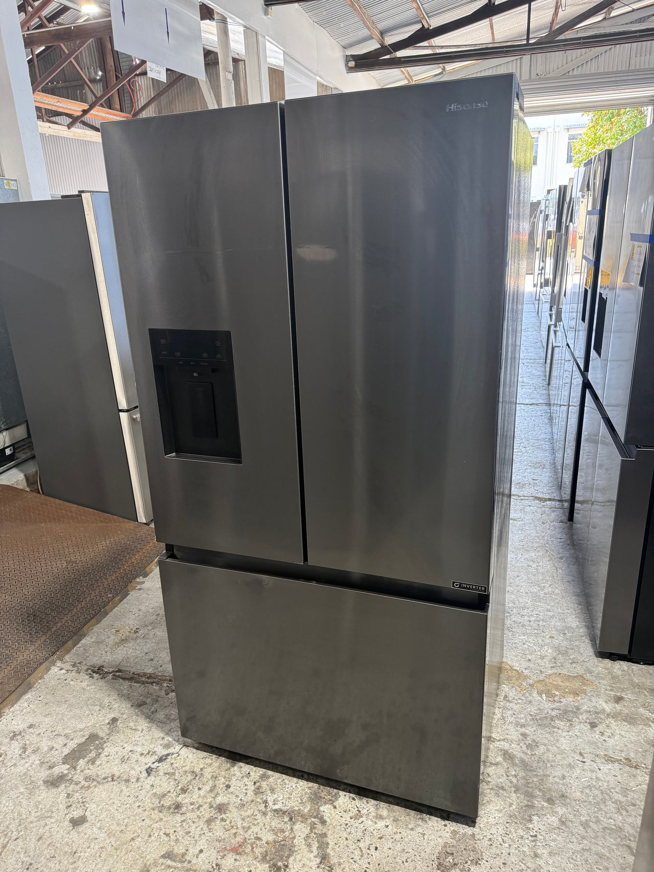 Factory Second Hisense 634L French Door Refrigerator – Black (HRFD634BW)