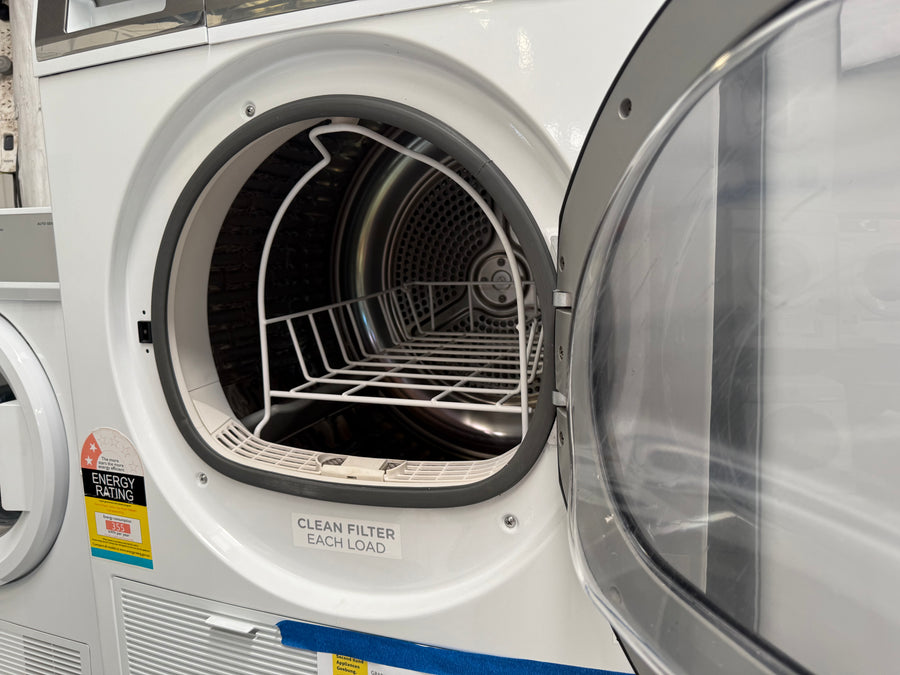 Factory second Fisher & Paykel 8kg Condenser Dryer Model: DE8060P3 - Second Hand Appliances Geebung