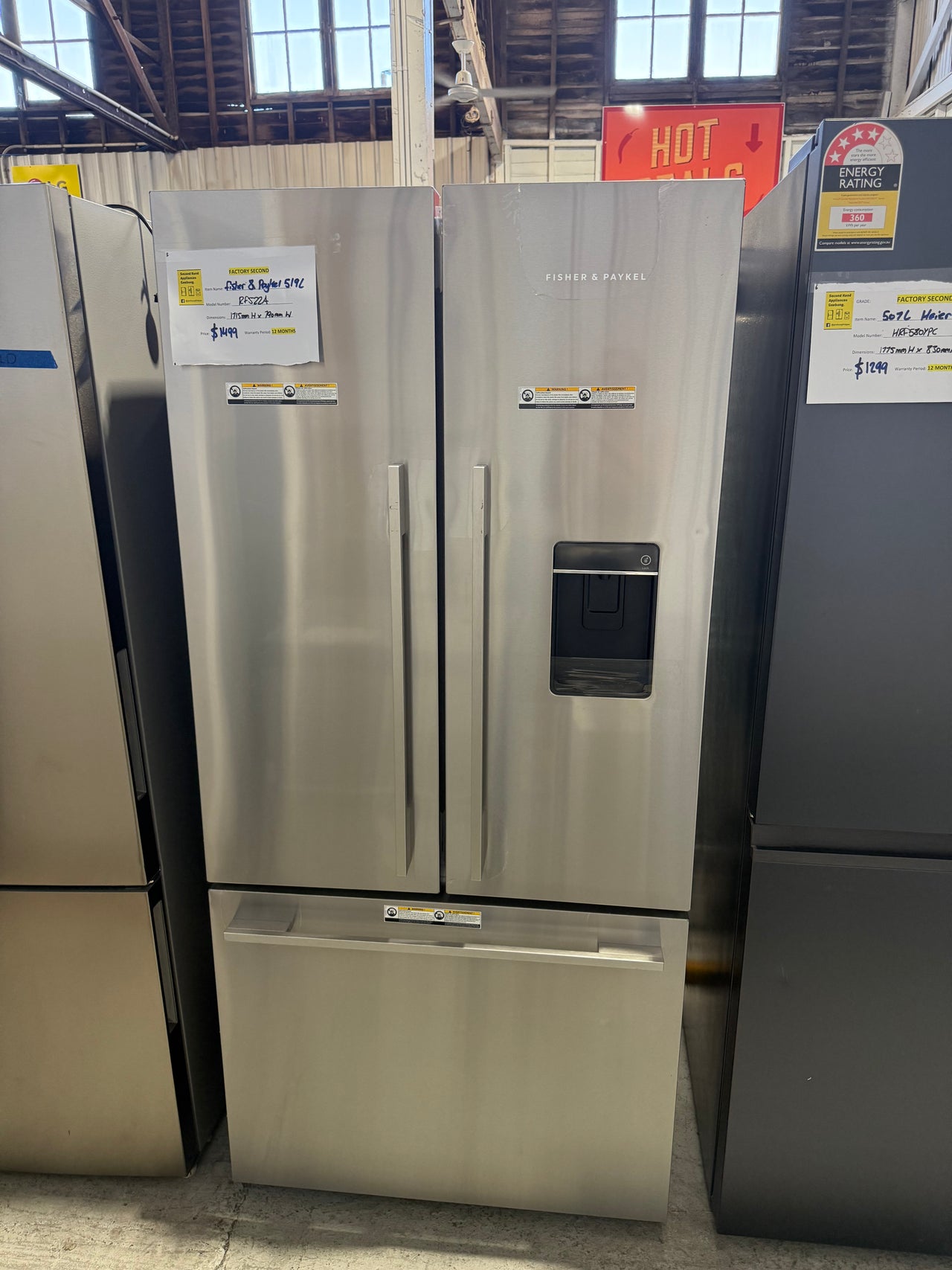 Factory second Fisher &Paykel 487L French Door Refrigerator RF522ADUX5