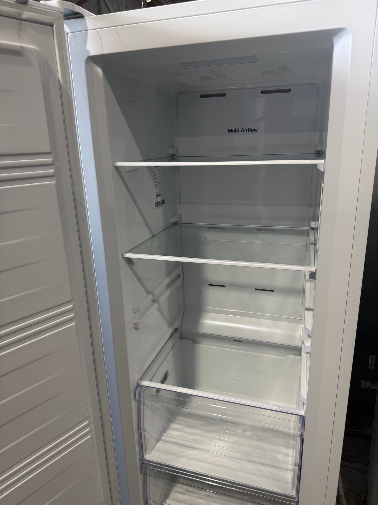 Factory second Hisense HRVF240 240L Hybrid Fridge/Freezer – White