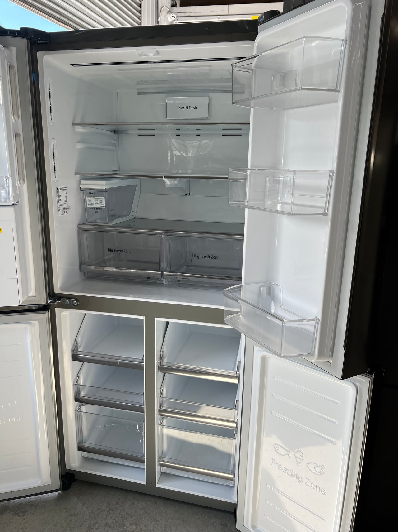 Factory second LG 506L French Door Refrigerator Model: GF-L570PNL with non-plumbed ice maker & water dispenser - Second Hand Appliances Geebung