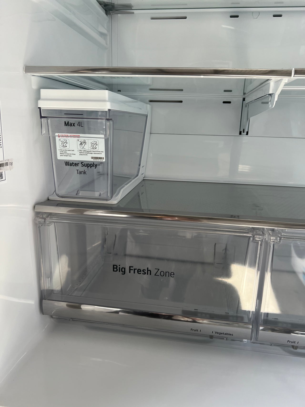 Factory second LG 506L French Door Refrigerator Model: GF-L570PNL with non-plumbed ice maker & water dispenser - Second Hand Appliances Geebung