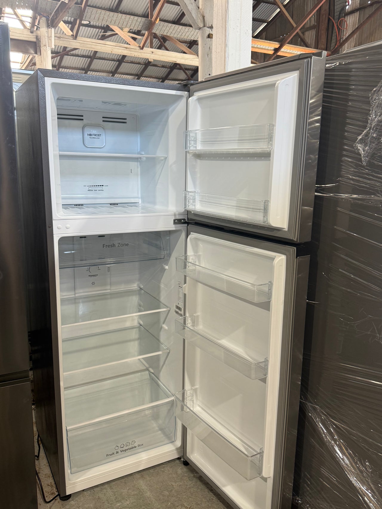 Factory second Hisense 326L Top-Mount Refrigerator – Stainless Steel  Model: HRTF326S