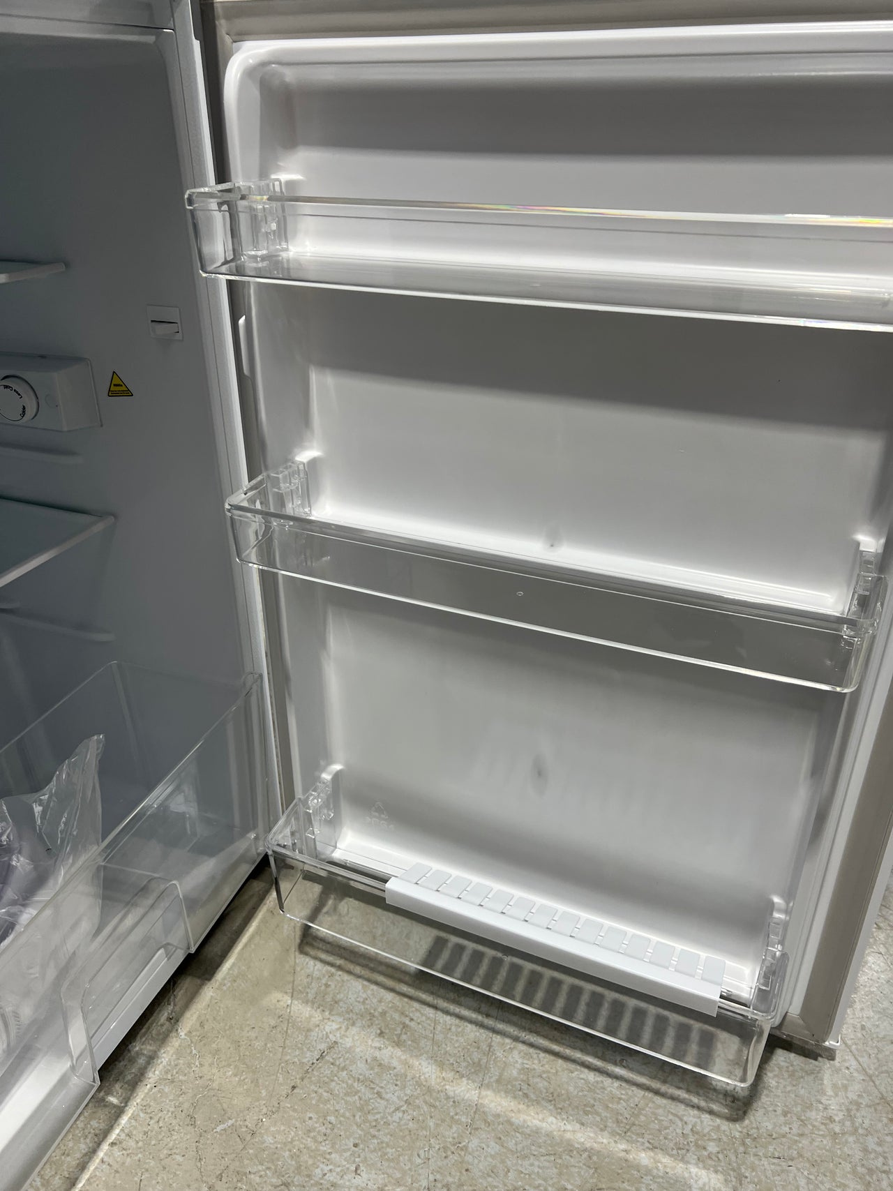 Transportation damaged Westinghouse 133L Bar Fridge WRM1400WD - Second Hand Appliances Geebung