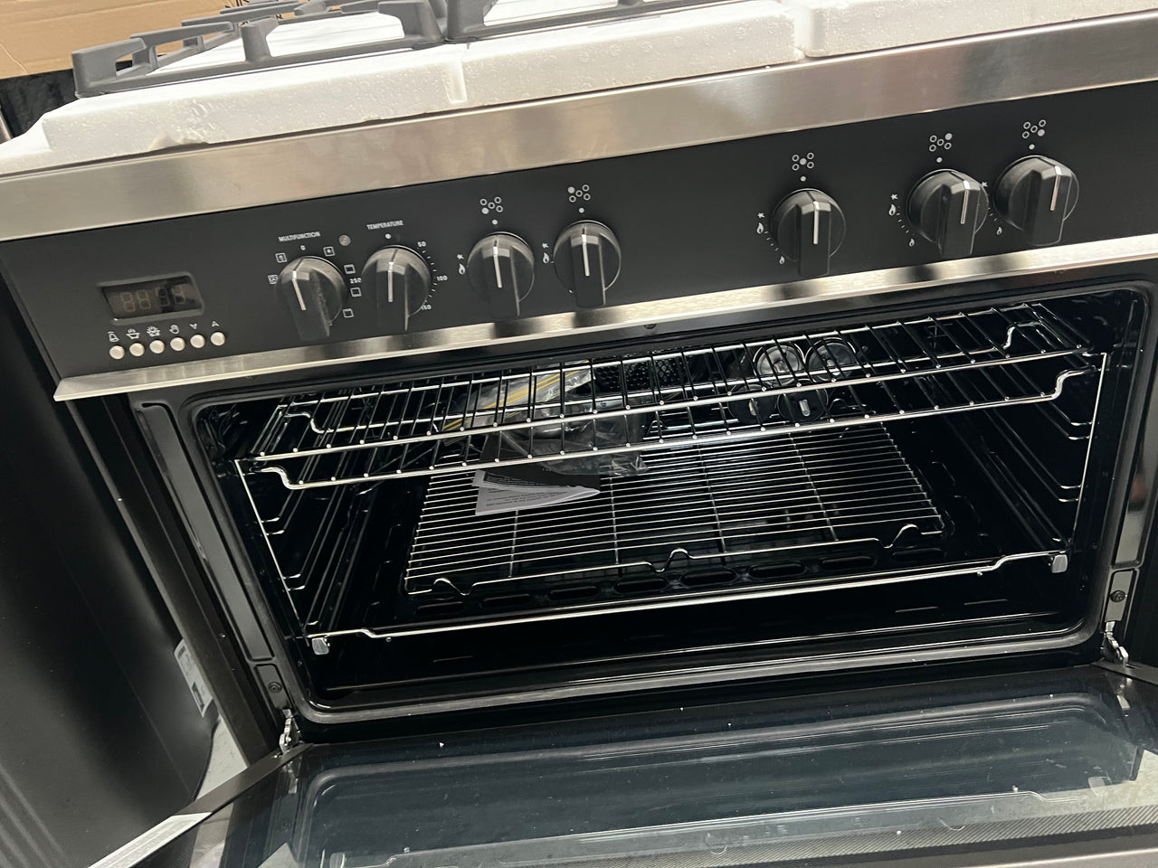 delonghi gas hob electric oven