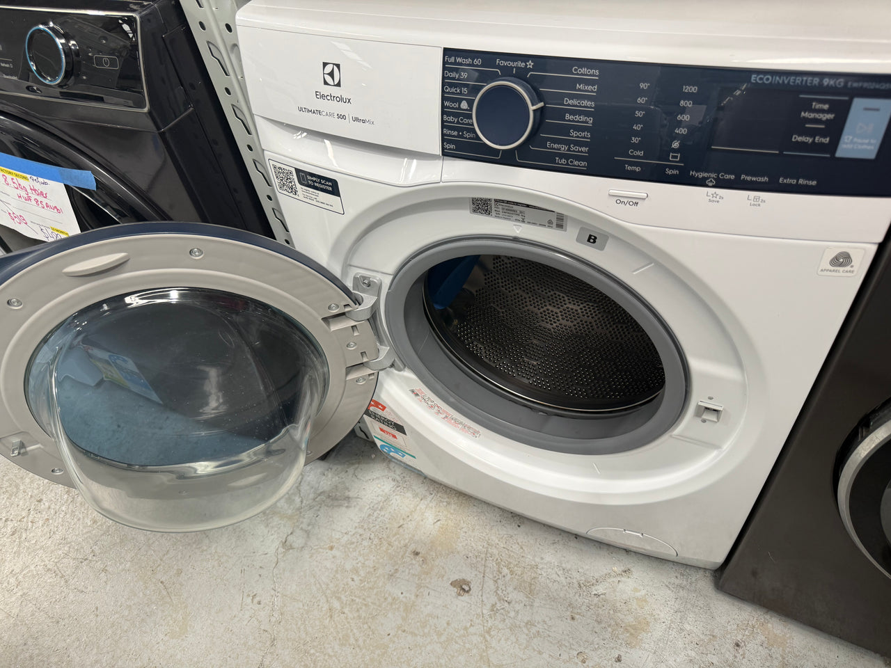 Second hand Electrolux EWF9024Q5WB – 9kg Front Load Washing Machine