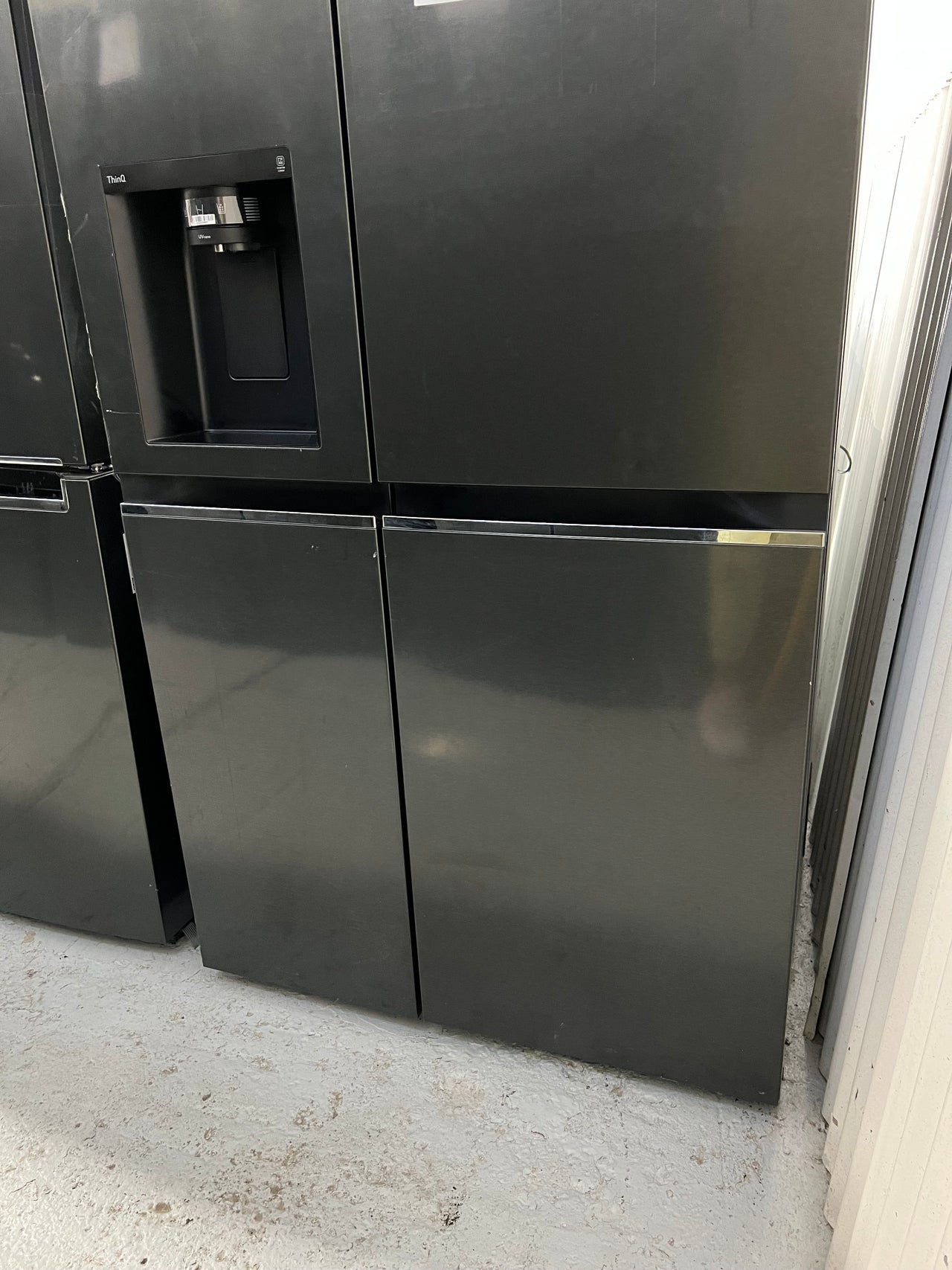 635L Side by Side Fridge in Matte Black Finish - Second Hand Appliances Geebung