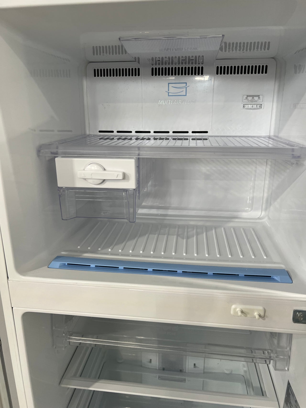 Second hand 422L LG Fridge Model: GN422FW - Second Hand Appliances Geebung