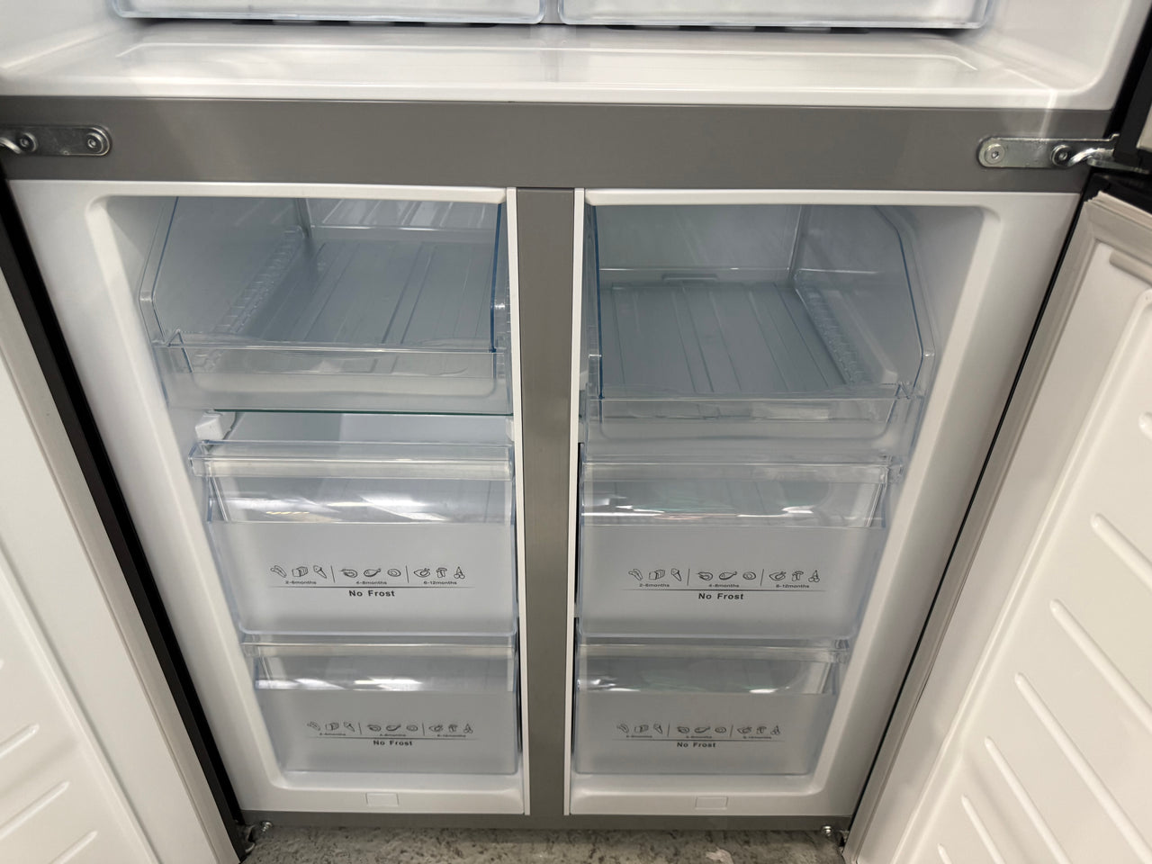 Factory second Hisense 454L French Door Refrigerator Model: HRCD454BW