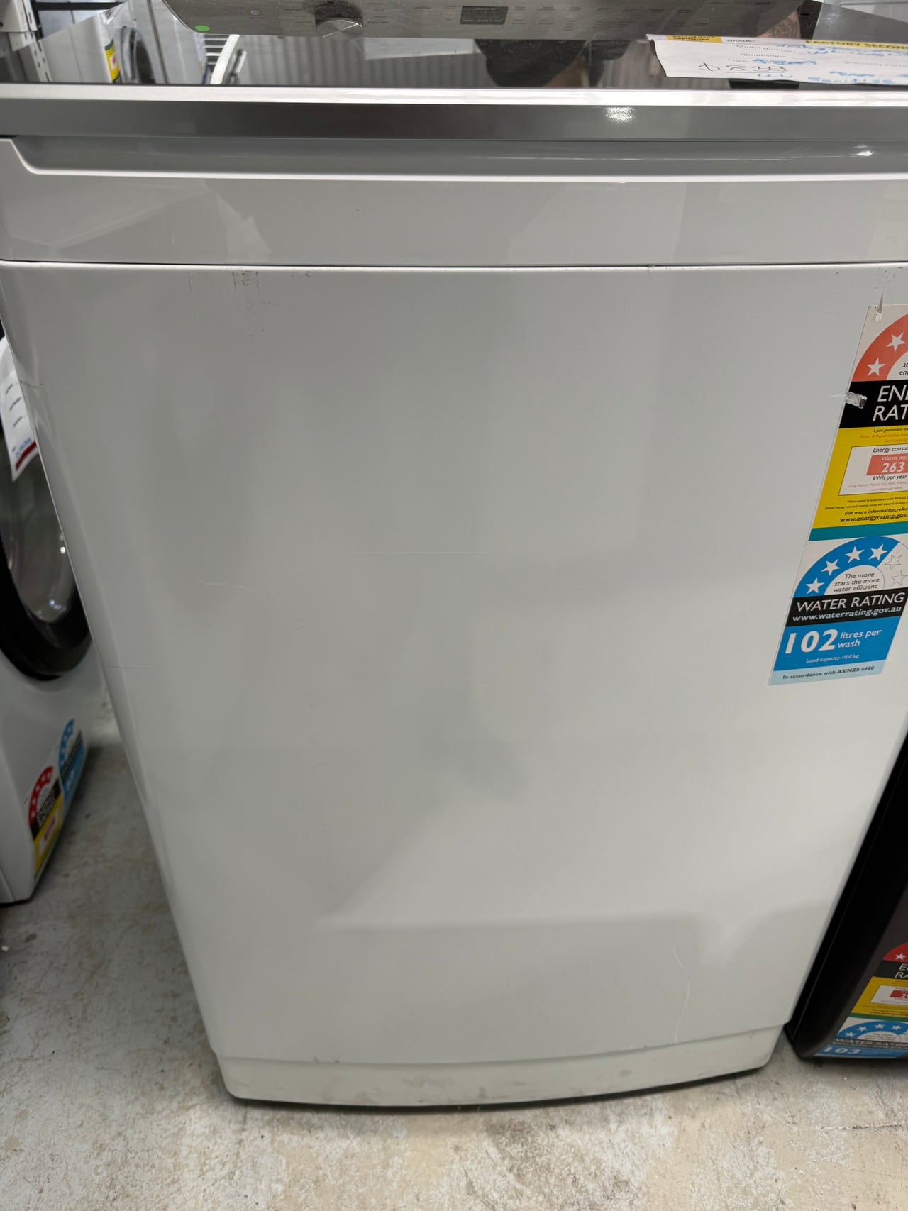 Factory second Fisher & Paykel 10kg Series 7 Top Load Washing Machine with UV Sanitise and Auto Dose – White  Model: WL1064P1