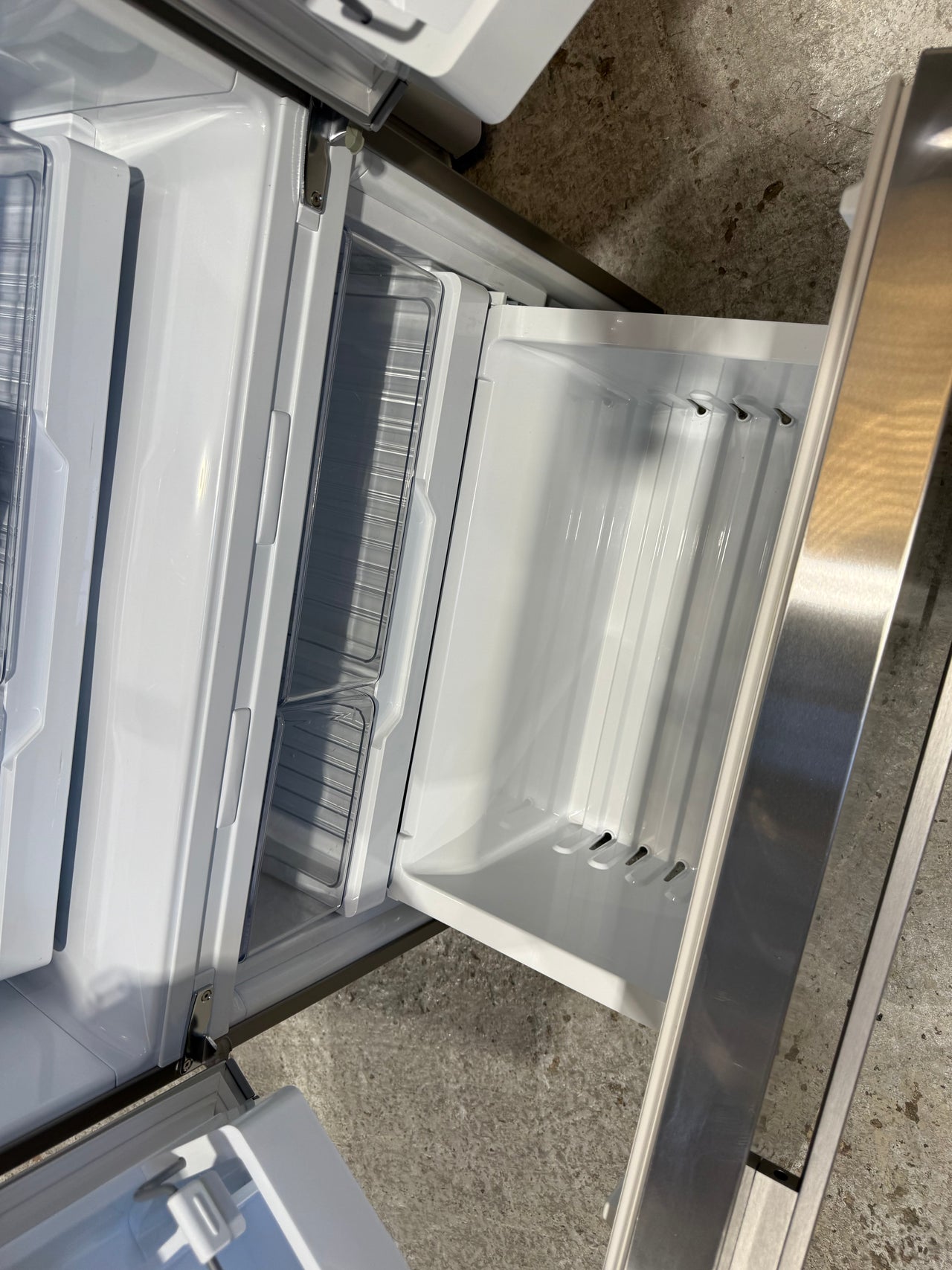 Factory Fisher &Paykel 487L French Door Refrigerator – RF522ADUX5 - Second Hand Appliances Geebung