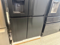 Thumbnail for Transportation damaged Hisense 632L Side By Side Refrigerator with NON-PLUMBED ICE&WATER DISPENSER Model:HRSBS632BW