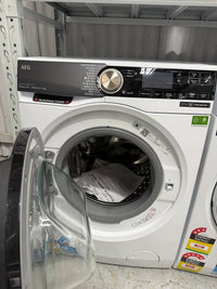 Thumbnail for Factory second AEG 9000 Series 10kg Front Load Washing Machine – White LF951608Q