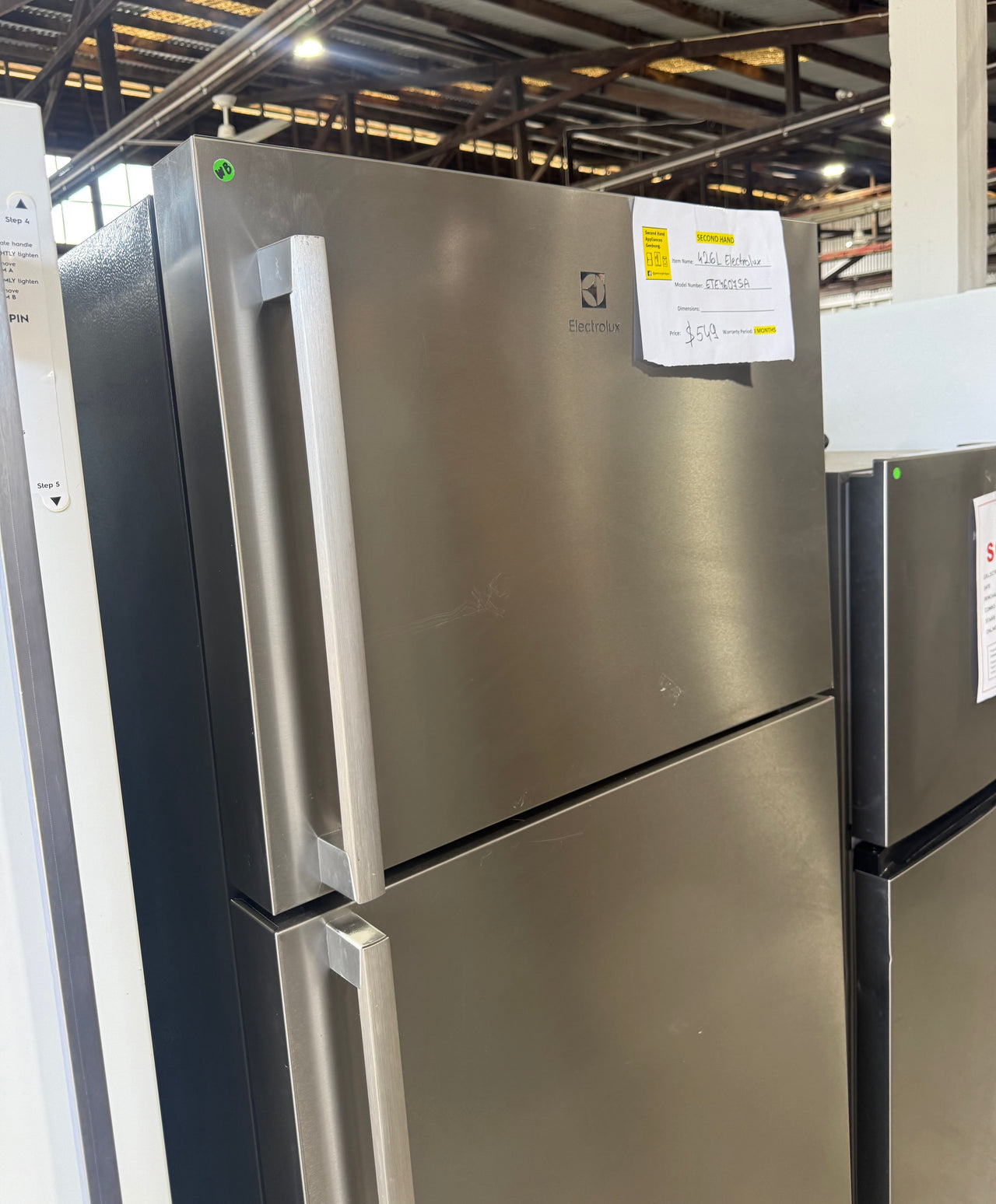 Second hand Electrolux 460L Top Mount Refrigerator – Natural Stainless Steel | ETE4607SA