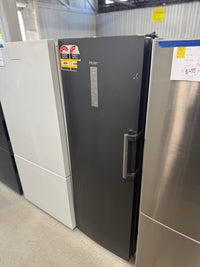 Thumbnail for Factory second Haier HVF325DC 285-liter vertical freezer