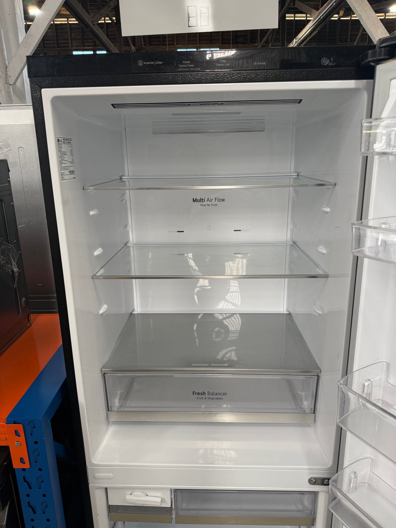 Factory second LG GB-W455MBL 420L Bottom Mount Fridge (Black)