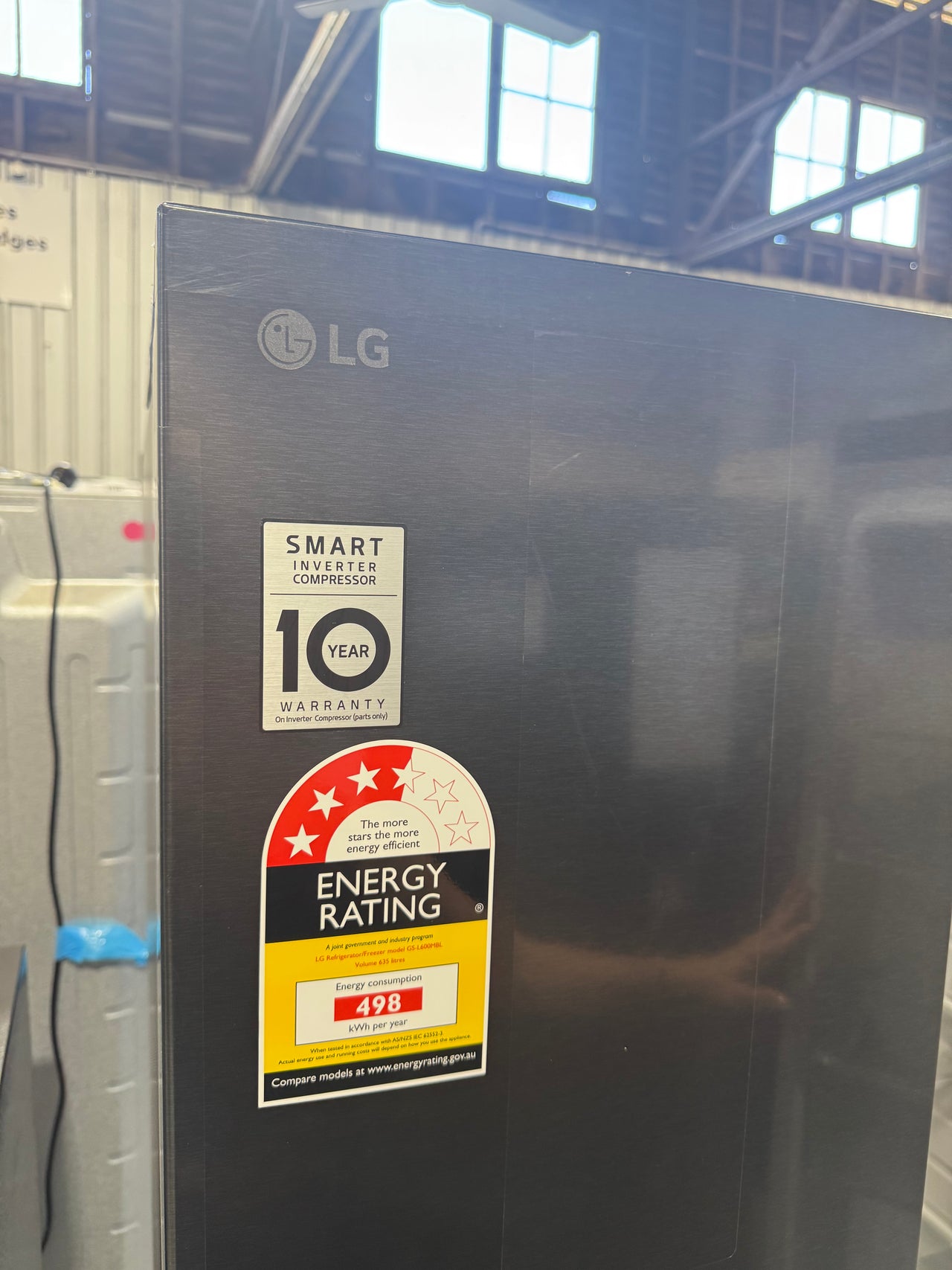 Transportation damaged LG 635L Side-by-Side Fridge with Plumbed Ice & Water – Matte Black (GS-L600MBL)