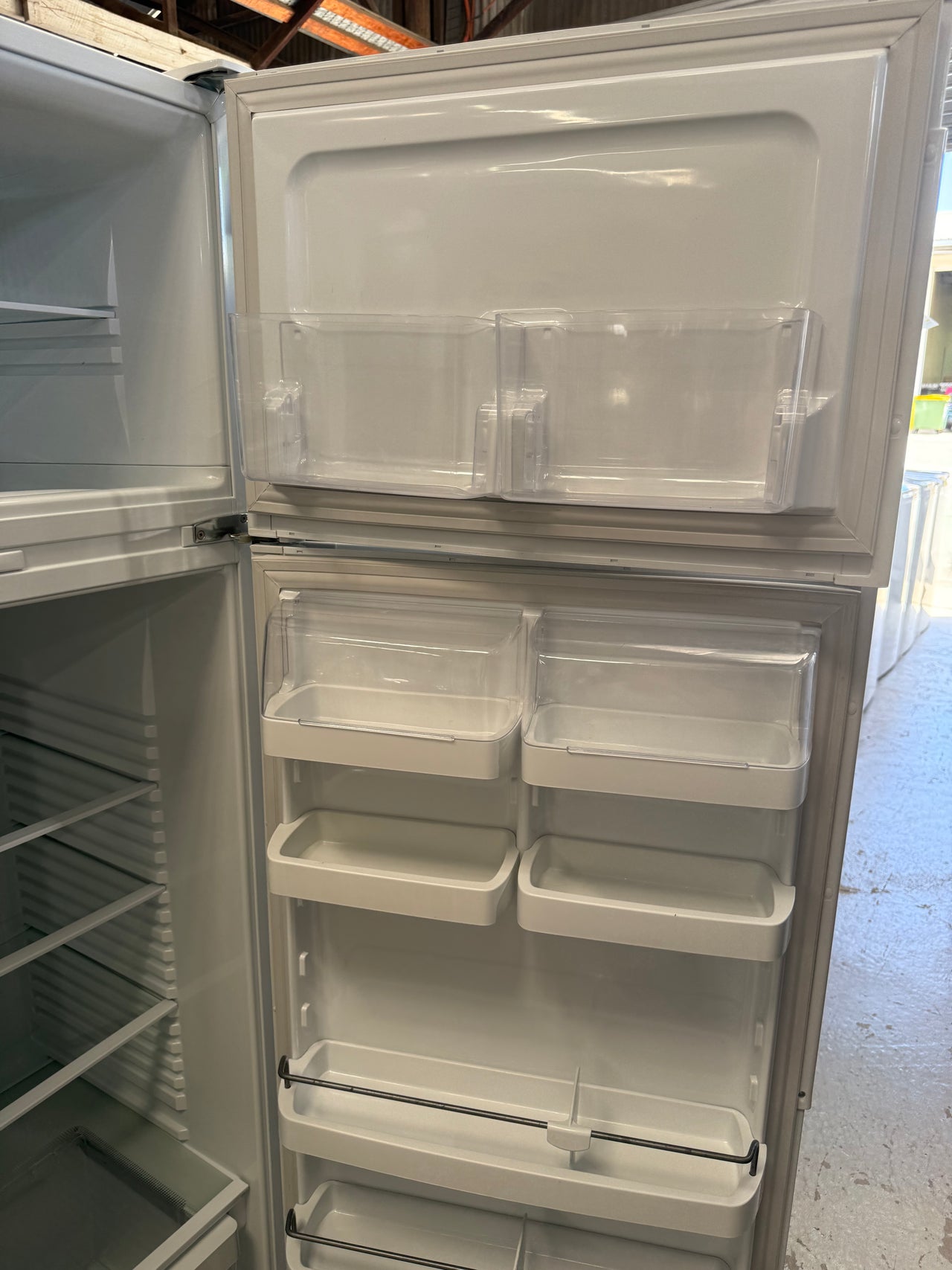 Second hand Fisher & Paykel E411TRT3 411-liter top-mount refrigerator