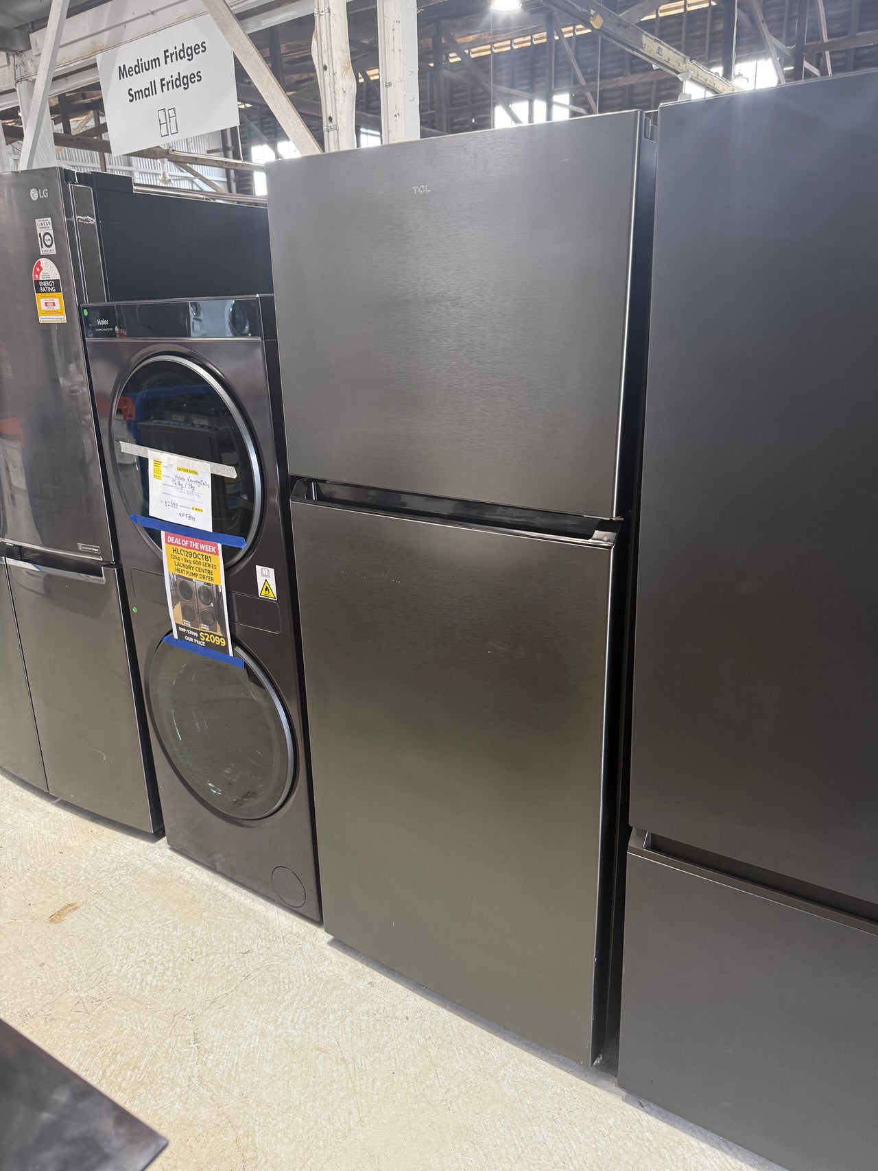 Factory Second TCL 420L Top Mount Fridge – Galaxy Grey (P491TMS)