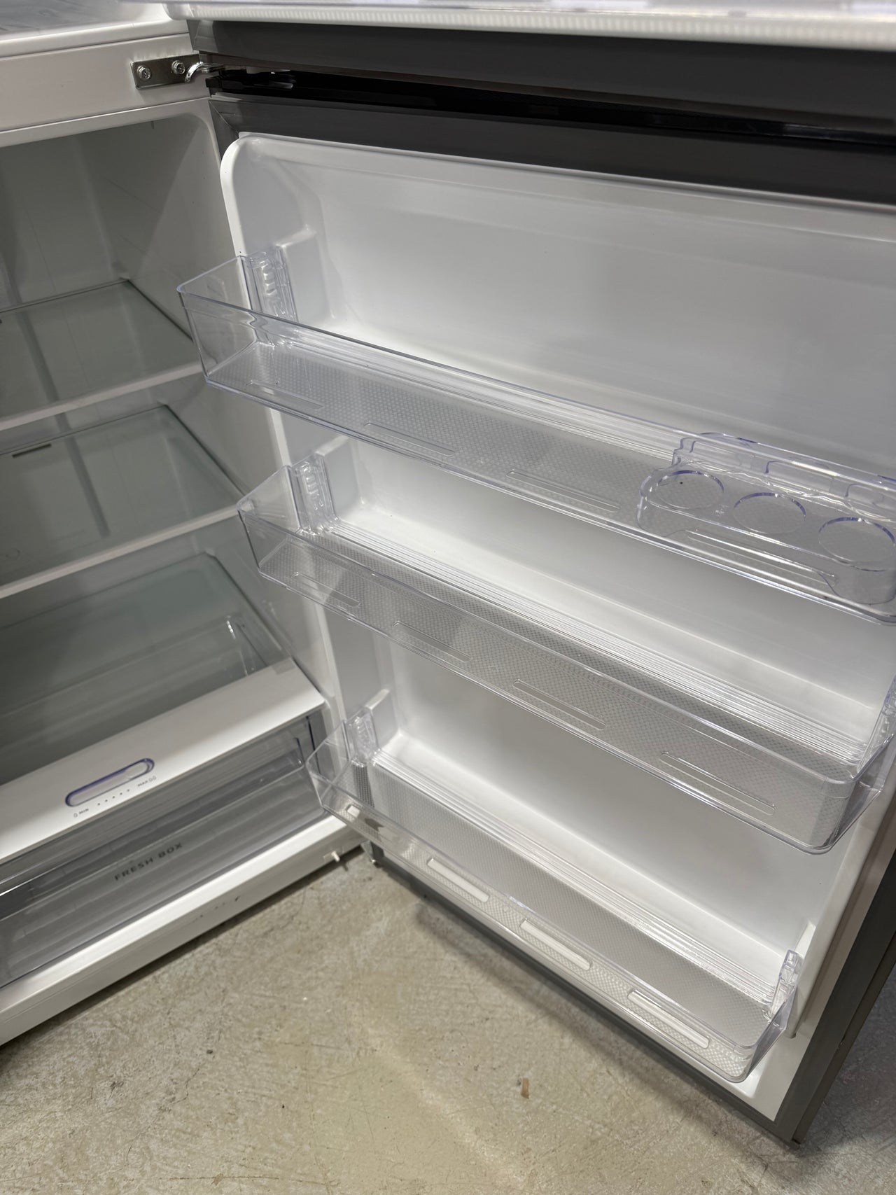 Factory Second TCL 420L Top Mount Fridge – Galaxy Grey (P491TMS)